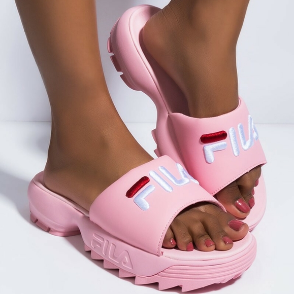 F I L A Disruptor Bold Slides Pink Sandals NWB - Picture 4 of 10